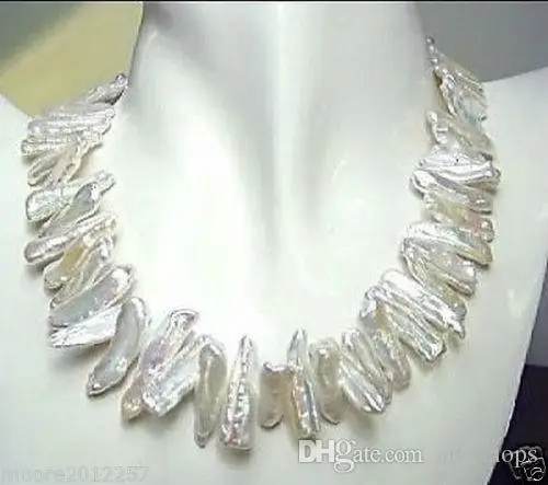 

ELEGANT GENUINE WHITE BAROQUE PEARLS NECKLACE 17