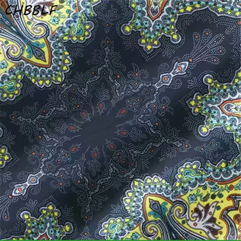 10579941059_486011560