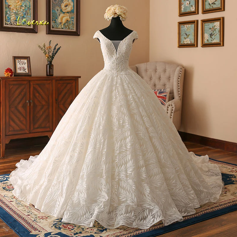 Loverxu Vestido De Noiva V Средства ухода за кожей Шеи Кружево Свадебные и Бальные платья 2018 Кепки рукавом Вышивка бисером Винтаж свадебное платье плюс Размеры Loverxu Vestido De Noiva V Средства ухода за кожей Шеи Кружево Свадебные и Бальные платья 2018 Кепки рукавом Вышивка бисером Винтаж свадебное платье плюс Размеры