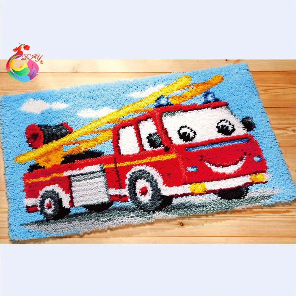 Latch hook rug kits tool kit in a suitcase needlework thread carpets and rugs stair carpet mats New Year decoration Latch hook rug kits tool kit in a suitcase needlework thread carpets and rugs stair carpet mats New Year decoration