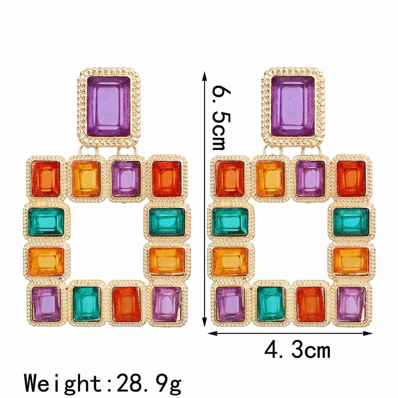 10607325716_1626211359