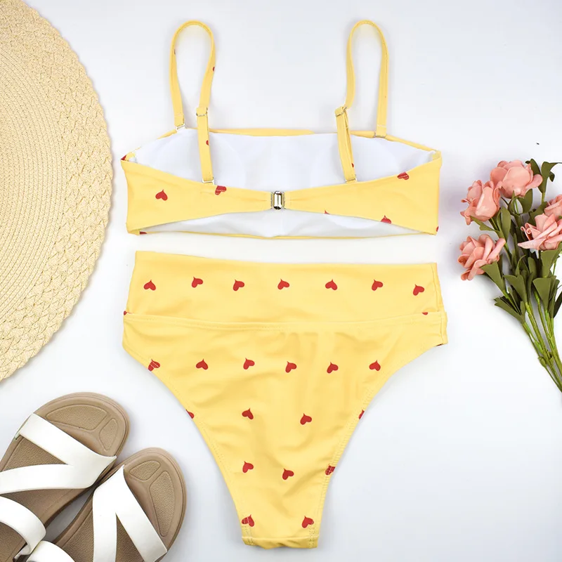 10833721632_1498767799