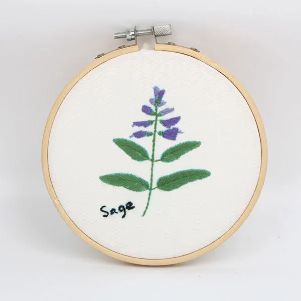 4691038111_1495970064