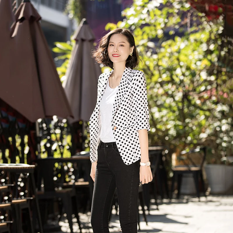 Spring Women Small Suit Wave points Three Quarter sleeve Casual Slim Suit 2018 Fashion New Large size Coat Autumn Lady Suit xy75 Spring Women Small Suit Wave points Three Quarter sleeve Casual Slim Suit 2018 Fashion New Large size Coat Autumn Lady Suit xy75