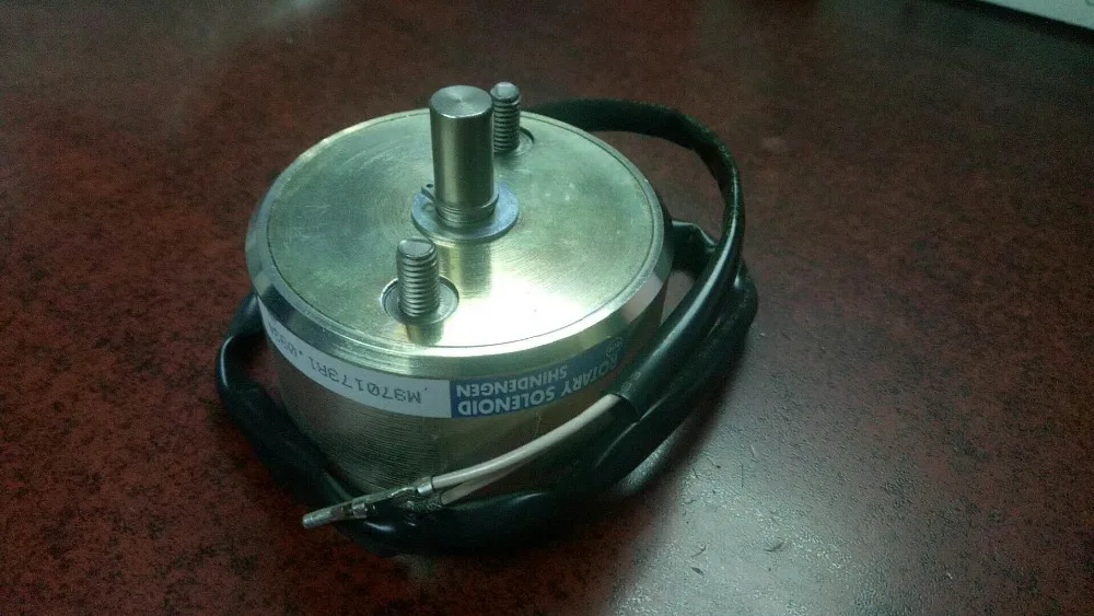 

Промежуточный соленоид S10244000 подходит для швейной машины Brother BAS 311 A-111, оригинальное качество, бесплатная доставка DHL/FEDEX/TNT