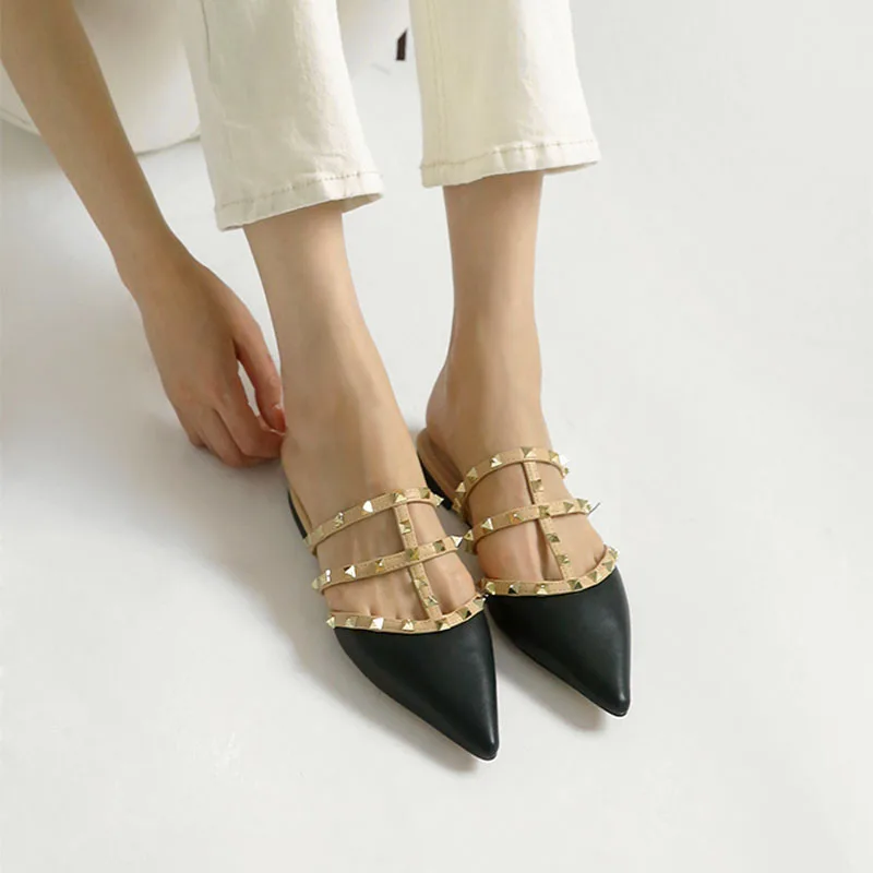 

Sandals and slippers women wear 2019 summer new style Wild Baotou Flat Muller shoes Pointed rivet Lazy half slippers