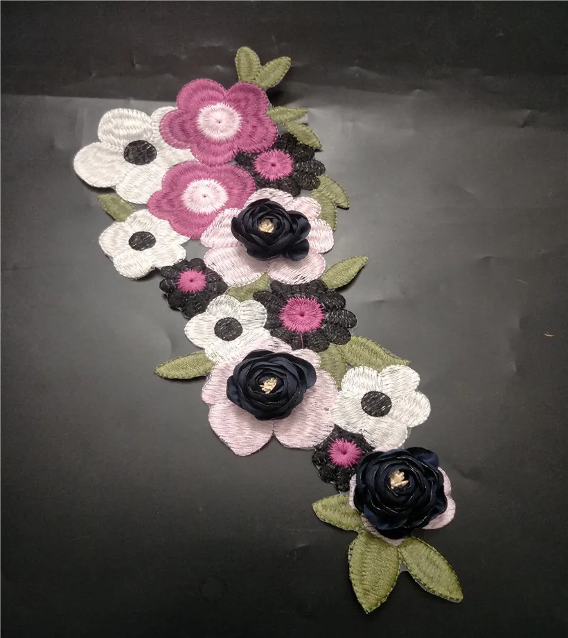 3D Fiore Nero Bordato Patch Per Abbigliamento Adesivi Vestiti Cucire Parches Bordados Para Ropa Toppe Per Vestiti