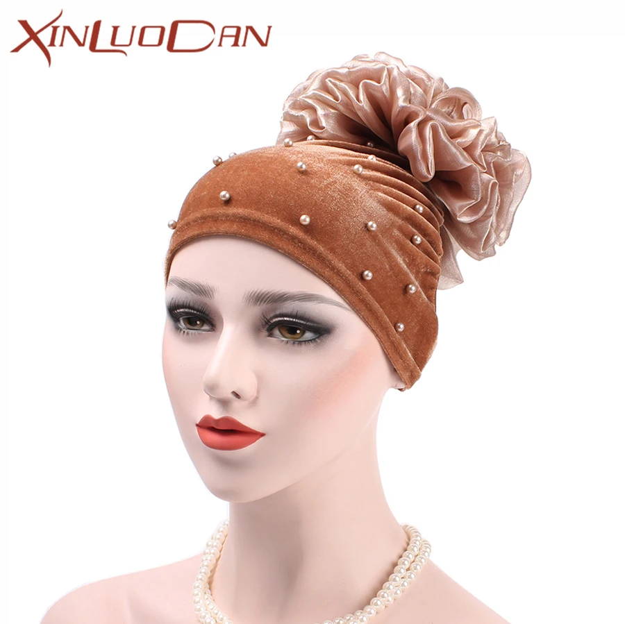 

Fashion Flower Pompon Turban Beanie Hat For Women Pearl Head Wrap Red Turban Hat Wholesalers Velvet Winter Hats Muslim WH301