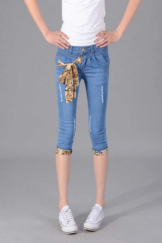 ladies half pant jeans