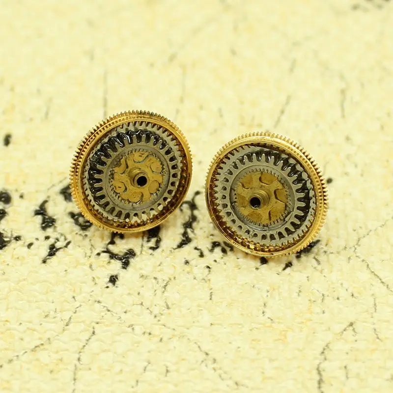 

Vintage Steampunk Clock Cogs Earring Mechanical Gear Stud Earring Jewelry Customized