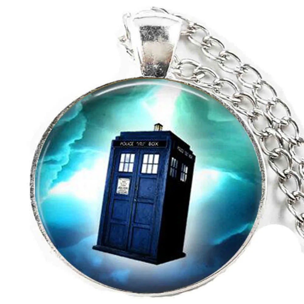 Doctor who police box blue pendant ,Doctor who silver necklace ,tardis