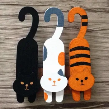 

300PCS Korean Style/New Fashion Cute Naughty Cat design Gift Wooden Clip set/Bag Clip