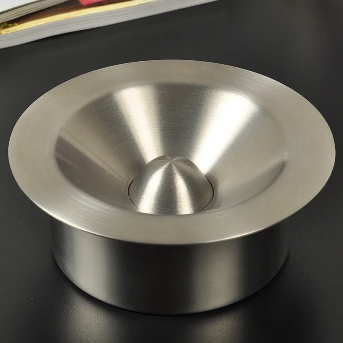 Soot Cylinder Windproof Home Ash Tray Cinzeiro Cigar Ashtray Metal