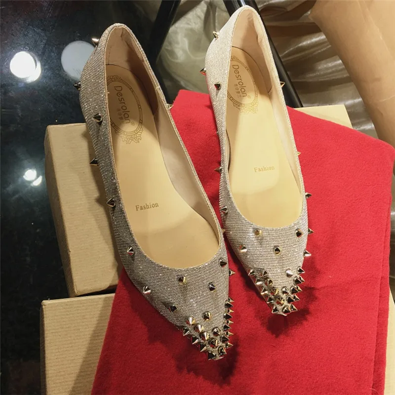 

Free shipping fashion women Casual Designer Gold glitter point toe studded spikes point toe flats loafer bride wedding shoes