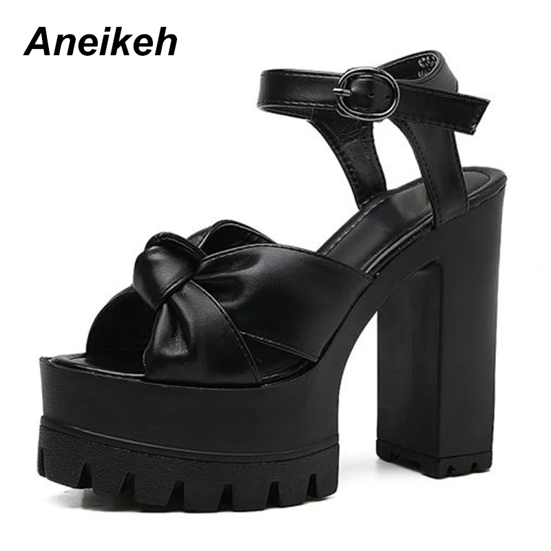 heeled rubber shoes