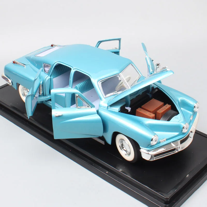 Детский дорожный знак Ретро Большой 1948 Tucker Торпедо 48 Diecasts& Toys транспортные средства 1:18 Масштаб роскошные модели автомобилей хобби miniaturas