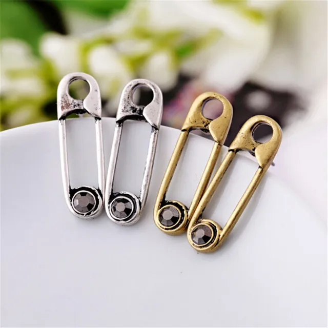Originality Punk Personality Vintage Paper Clip Shape Silver Bronze Originality Punk Personality Vintage Paper Clip Shape Silver Bronze Color Crystal Stud Earrings For Women Men E243
