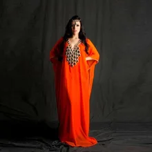 Newest Orange Middle-East Evening Dress Shining Peacock Crystal Beaded V-Neck Dubai Kaftan Prom Dress Arabic Formal Party Gowns