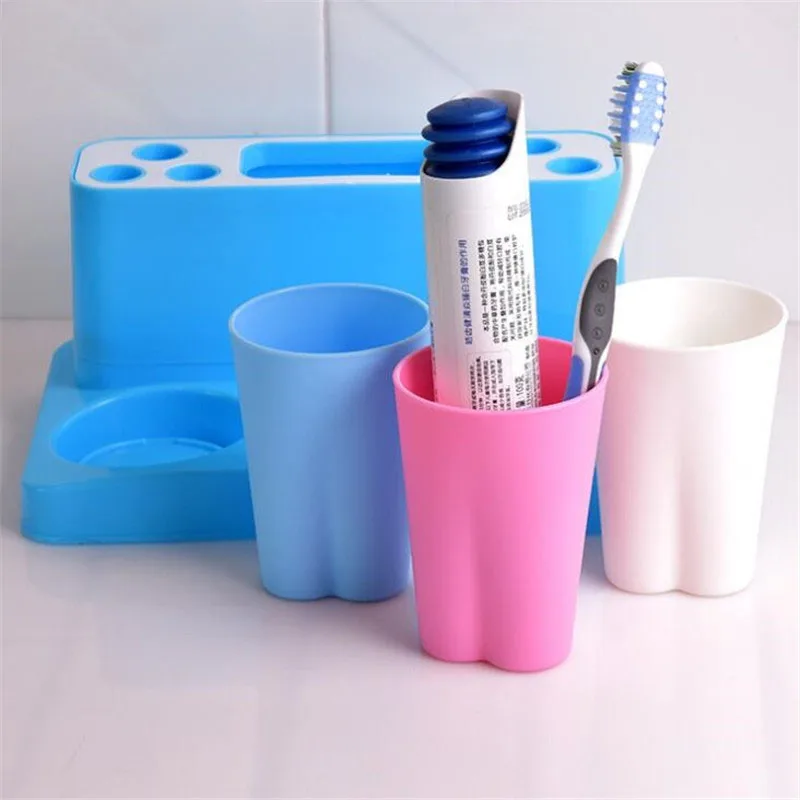 

FEIGO 3Cups/Set Toothbrush Cup Holder Toothpaste storage Shelf With Heart Cups Holder Sets Sucker Cute Bathroom Accessories F135