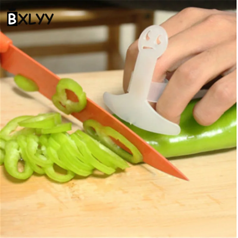 BXLYY hot 2019 новогодние принадлежности 6 шт Пластиковые Smiley Finger Protector - Цена: 