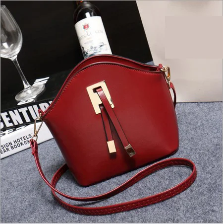 Бренд женщины сумки дамы летний кроссбоди небольшой сумки для женщин кожаные сумки старинные женщин оболочки сумки на ремне Сумочка женская на плечо