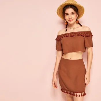 

Bohemian 2 Piece Set Women Tassel Slash Neck Women Crop Top And High Waist Mini Skirt Sexy Beachware Women Suit Female Clothing