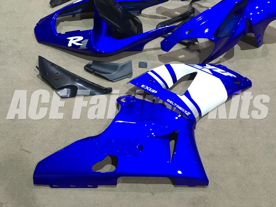 R1 00-01 (25)