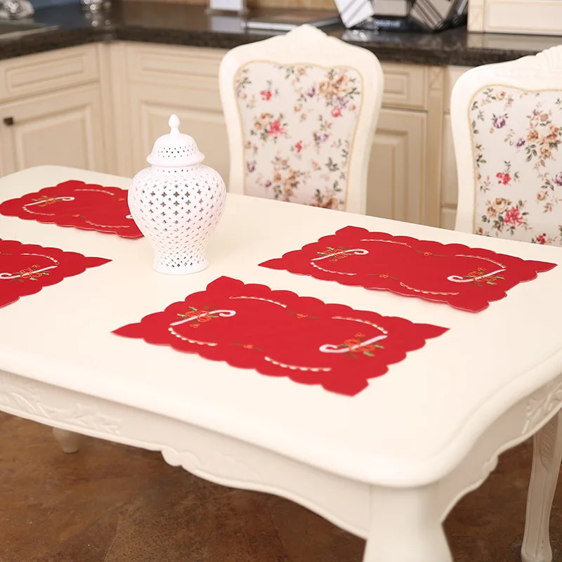 

2pcs/set Noel Embroidered Santa Claus Christmas New Year Placemat Table Mat Noel Table Decorations for Home Natal Table Ornament