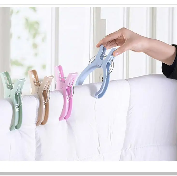 

2pcs Large windproof clip clothing plastic clothespin clothes Powerful laundry clips for Quilt, blanket sun caught