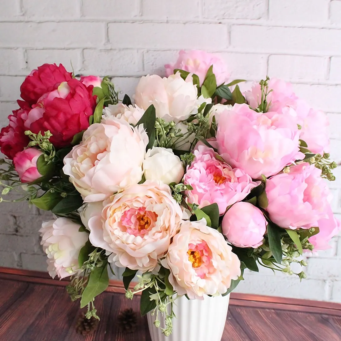 Buy Peony Flower European Style 1 Bouquet 7 Heads