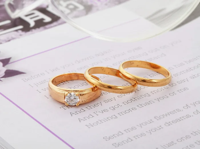 Wedding Ring Set For Men And Women Couple Gift Gold Color Jewelry Cubic Zirconia His And Hers Promise Ring Sets R105