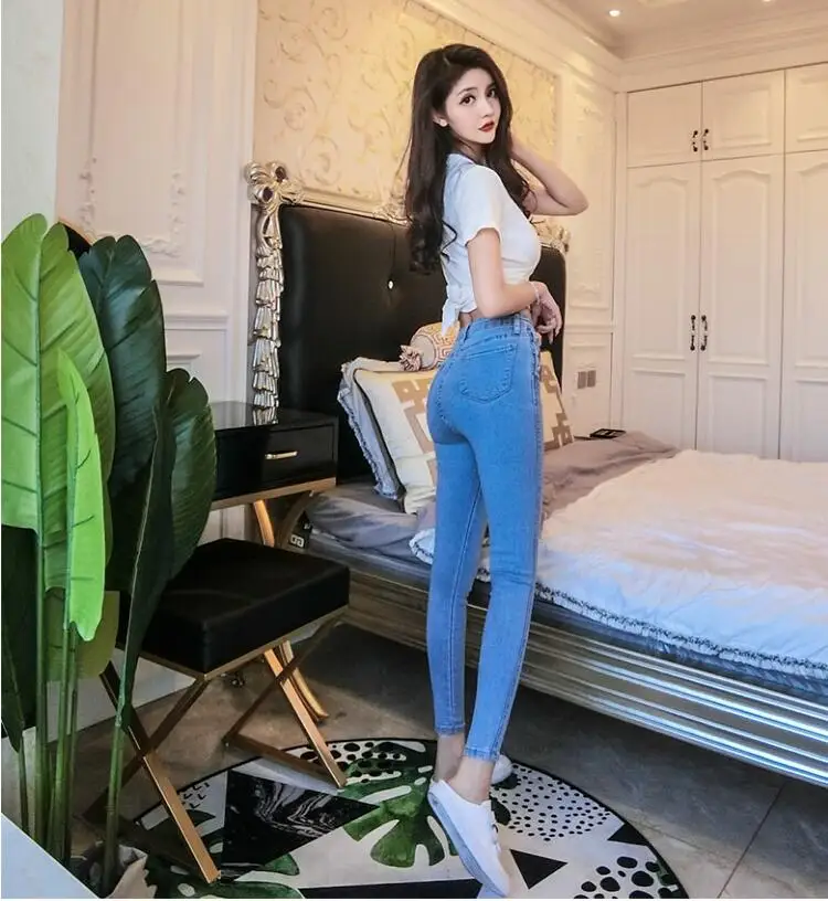 QQ20180826151731