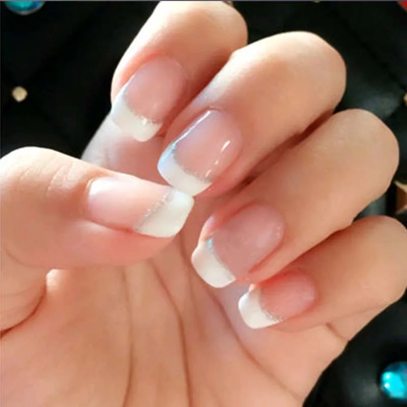 

24Pcs Light White Short French Style Crystal Fake Nails Full Cover European Simple Manicure Cold Oval Acrylic Press On Nail