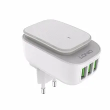 

LDNIO A3305 Fast Charge of 3-Port USB Night-light charger Adapter with LED Light Adapter for Mobile Phone for iPhone