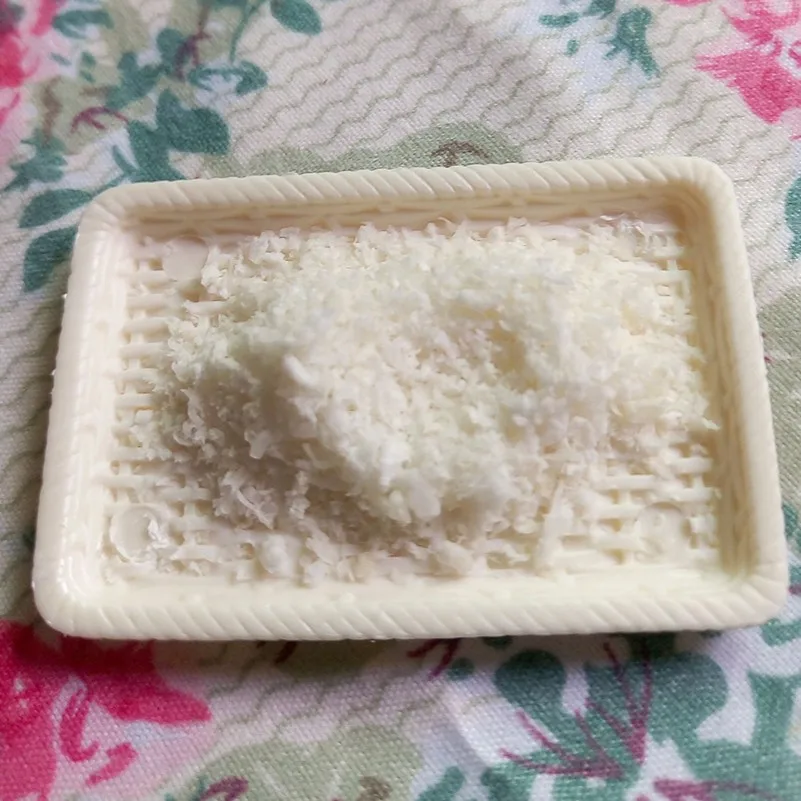 simulation desiccated coconut