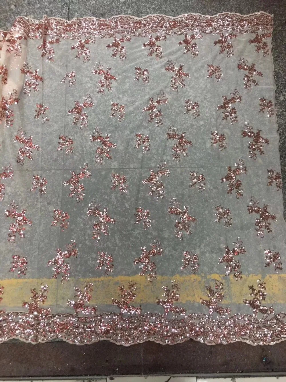 

2018 Hot Selling Top Swiss cord lace African guipure french lace fabric african lace fabrics Rose Gold Sequins for wedding party
