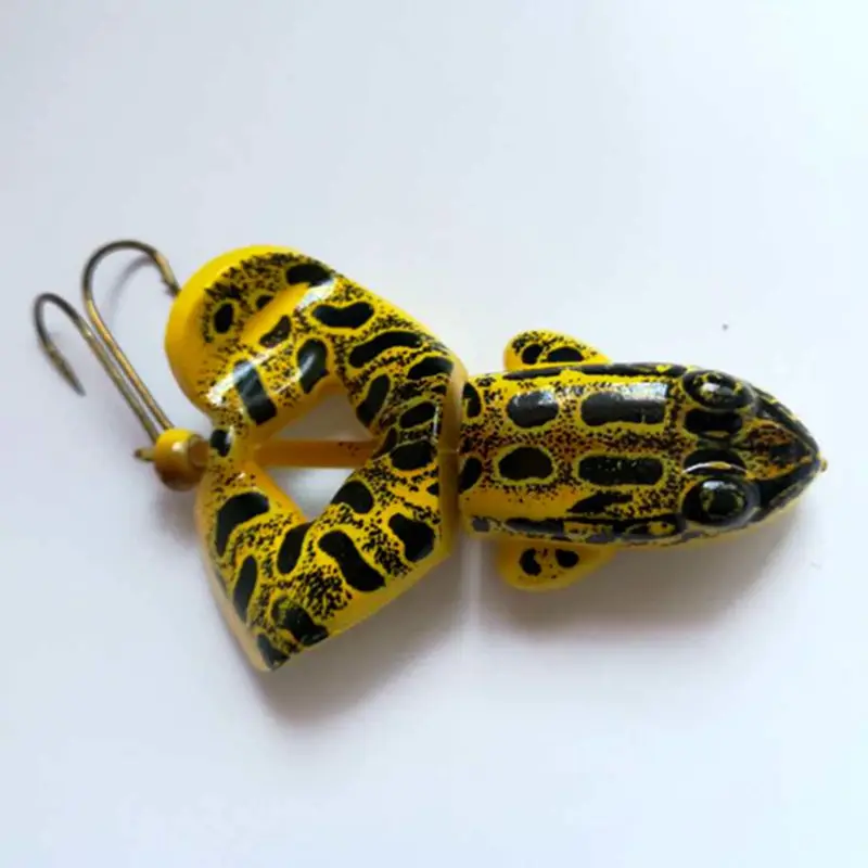 

1Pcs High Quality Frog Fishing Lure Hard Bait Rotating Fishing Tackle Wobbler Crankbait Double Hook Pesca 75mm 13g 2017 New Type