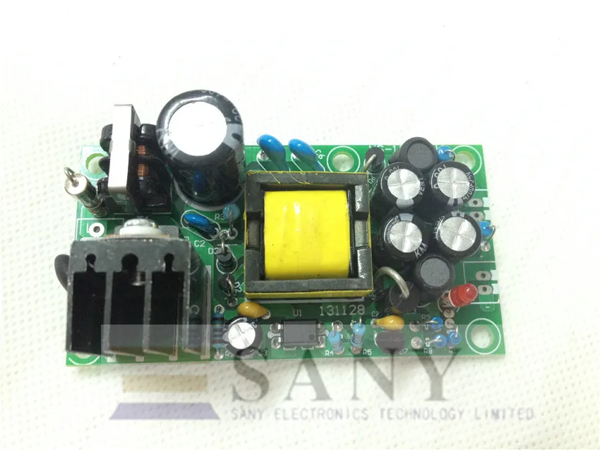 

[BELLA]12V1A \ 5V1A fully isolated switching power supply / AC-DC modules / 220V switch 12v 5v dual output (C5B6--5PCS/LOT
