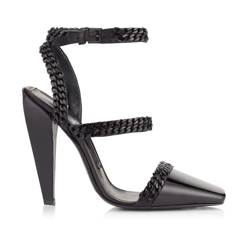 Metallic square toe cap chain pump