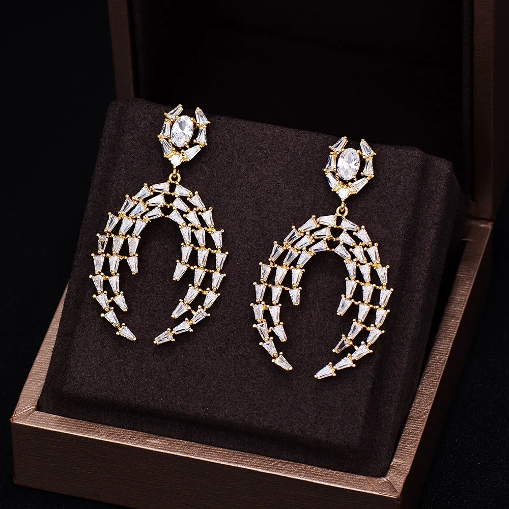 

GODKI Fashion Luxury Feather Full Cubic Zirconia Inlay Setting Trendy Night Out Wedding Party Anniversary Drop Earring