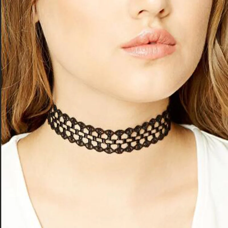 Simple Style Black Rope Chain Hollow Chokers Necklaces Women Velvet