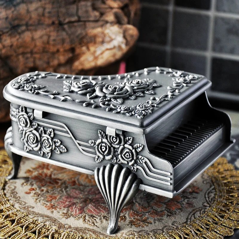 Piano Jewelry Box Round European Ring Boxes Princess Earring Bracelet Necklace Organizer Metal Polishing Curve Storage Box