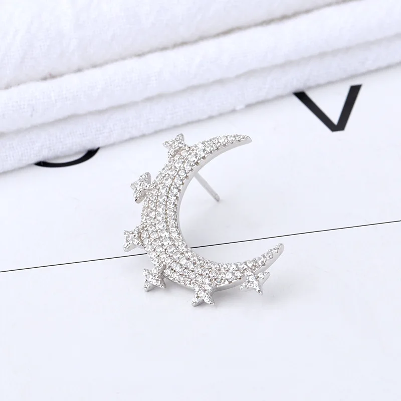 

ZEF 925 Sterling Silver Stud Earrings, a stud earring moon European and American fashion new, ladies jewelry.