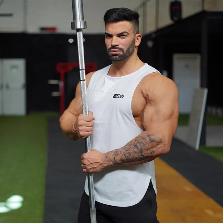 10879027019_1974832266