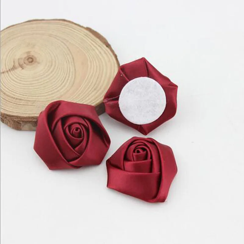 Дешевые 200 шт/партия Сделай своими руками Диаметр 2,5 см атласная роза Искусственные ленты цветок для невесты Свадебный букет декоративный