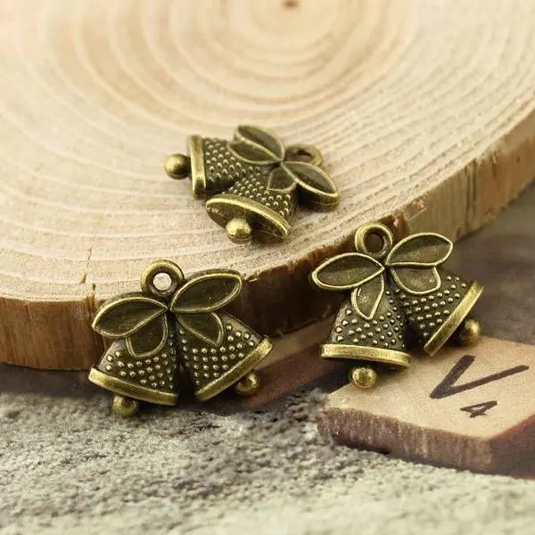 

Free shipping!!!!! New Christmas bell Charms Pendant Bronze 15x17mm