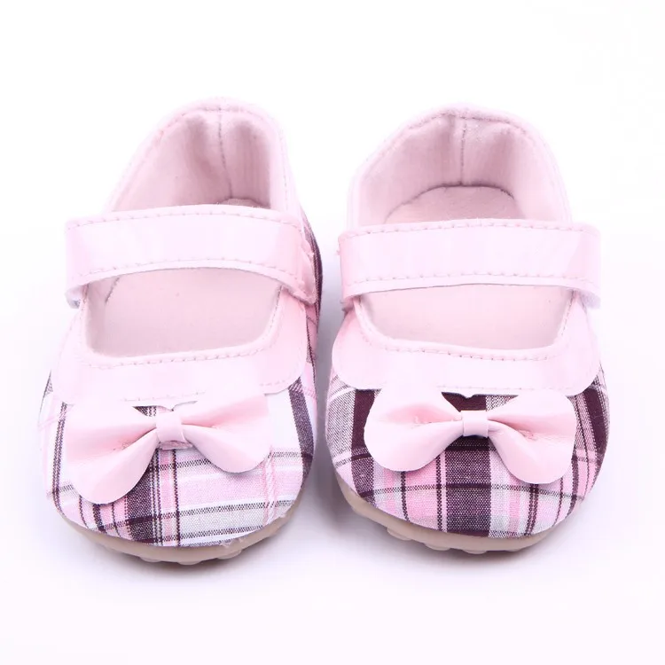 Высокое качество жесткой подошвой Детская Туфли под платье бабочка узел плед Обувь для младенцев Обувь для девочек малышей Мокасины F4