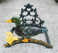 Garden Hose Holder Wrought Iron Decorative Duck Hose Reel Hanger Country Rural Wall Mounted Antique Outdoor Courtyard Cottage