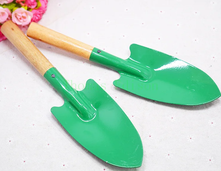 Wooden handle garden shovel spade pointed small flower iron shovelin