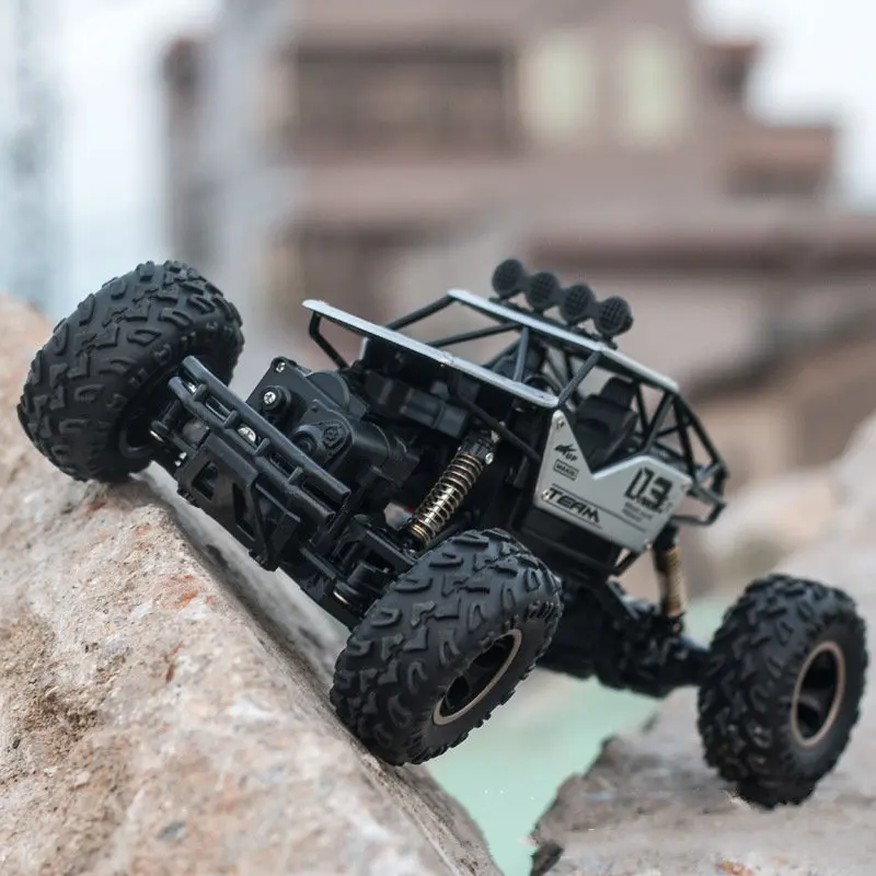 1-16-Scale-2-4G-Alloy-Rock-Crawler-RC-Car-4WD-Remote-Control-Off-Road-Vehicle